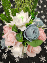 Load image into Gallery viewer, Christmas soap bouquet, medium
