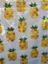 Load image into Gallery viewer, Make to order: Modern pineapple quilt
