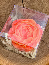 Load image into Gallery viewer, Soap flowers, pack of 4 Active
